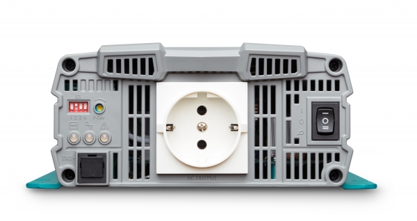 Инвертор AC Master 12/1000 (выход Schuko)